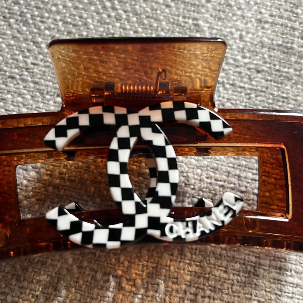 Brown and Black Hair Clip